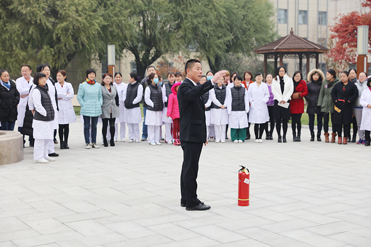 北京方舟医院成功开展了“119消防演习”活动(图2)