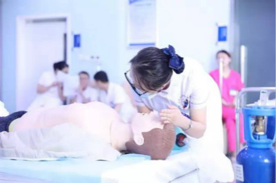 北京方舟医院举办护理操作技能比赛庆祝5.12护士节！(图2)