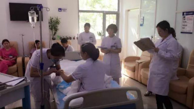 北京方舟医院举办护理操作技能比赛庆祝5.12护士节！(图4)